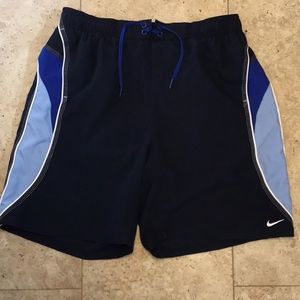 Nike Men’s Swim Trunks sz L